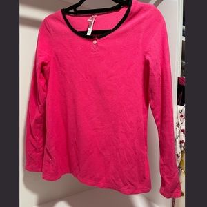 Long-sleeve fleece pajama top